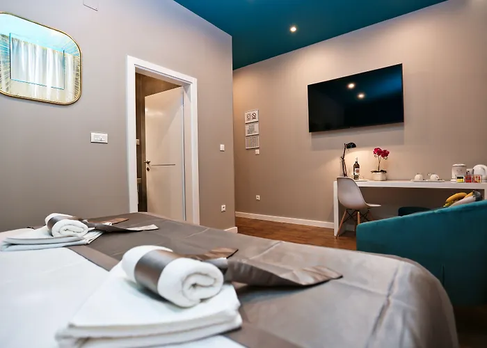 Riva Luxury Rooms Split