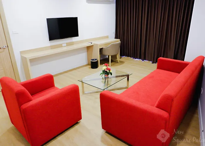 New Square Patong Hotel