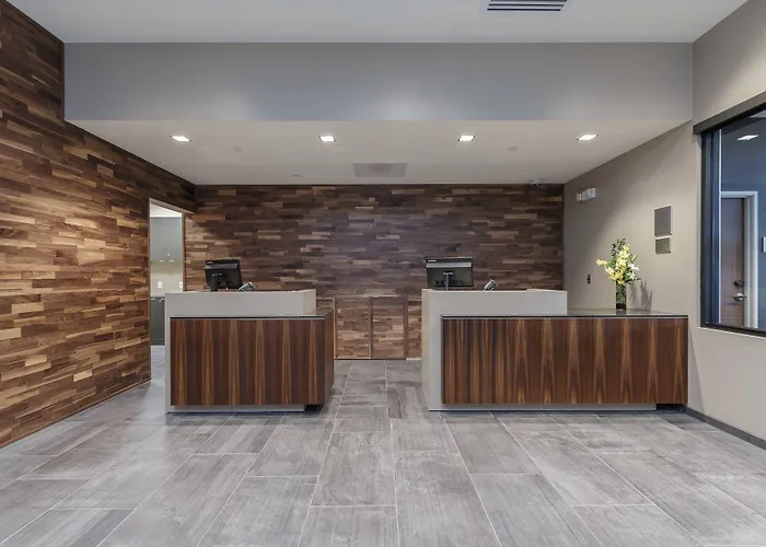 Courtyard By Marriott South Bend Downtown Hotel