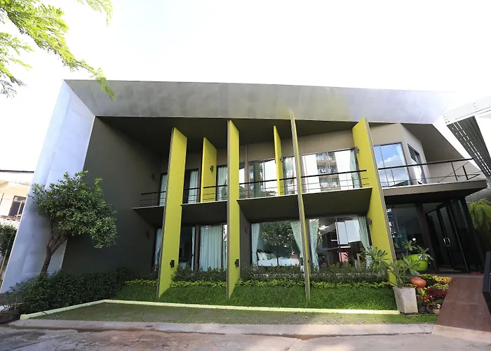 The White Elephant Home เชียงใหม่