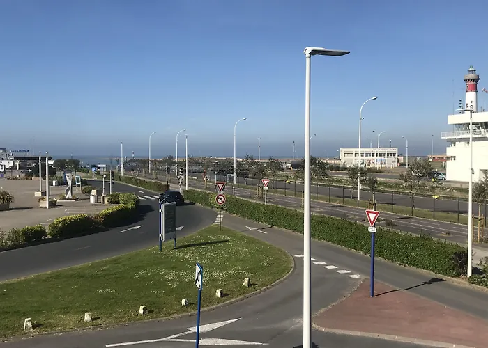 Hotel Le Phare Ouistreham