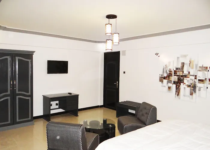 Econo Lodge Dar es Salaam