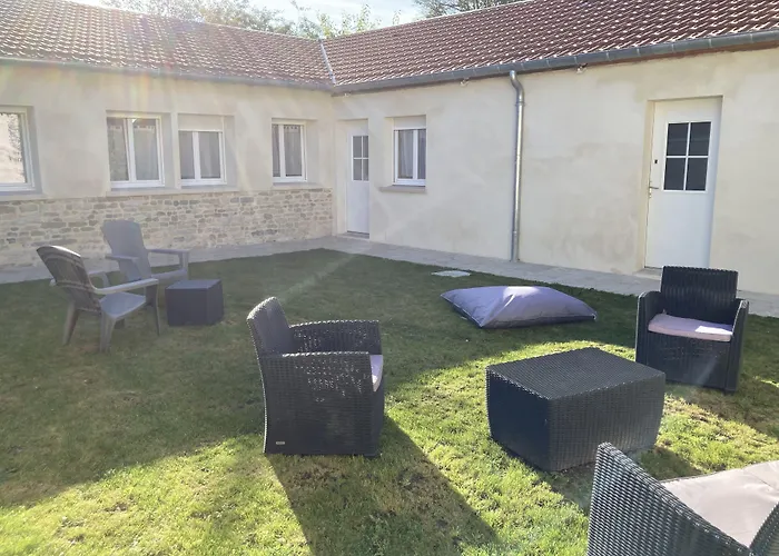 Hotel Le Saint Patrice Bayeux