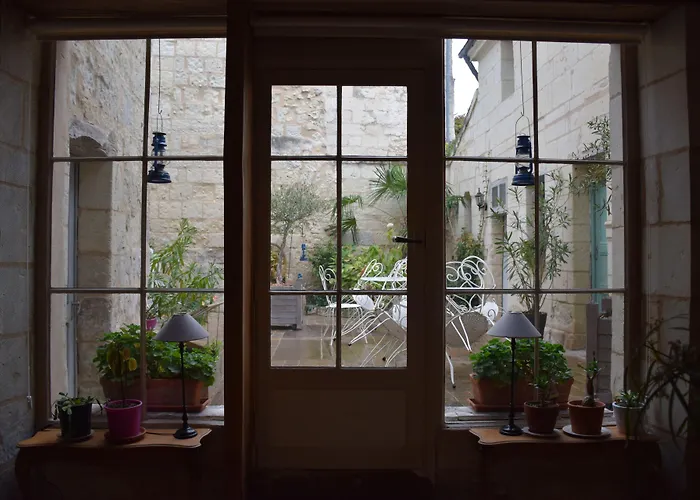 Au Relais Saint Maurice Bed & Breakfast Chinon