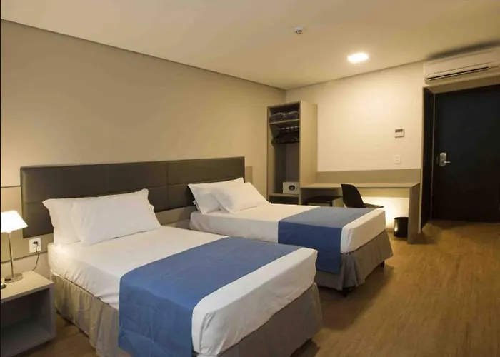Fity Hotel Recife