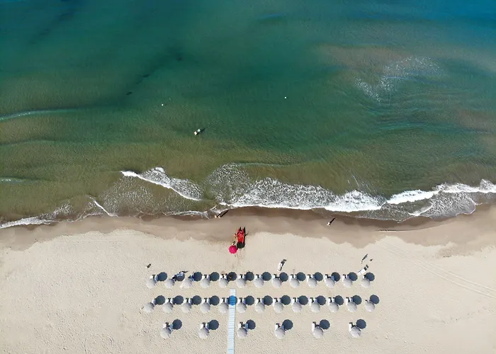 Paestum Inn Beach Resort