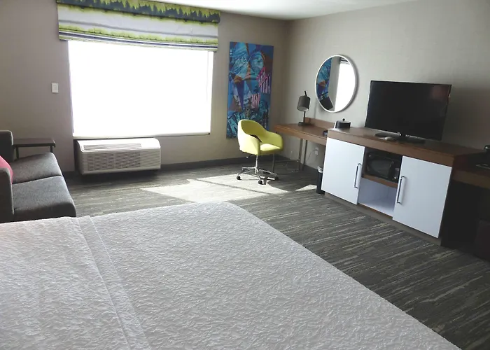 Hampton Inn By Hilton Paramus