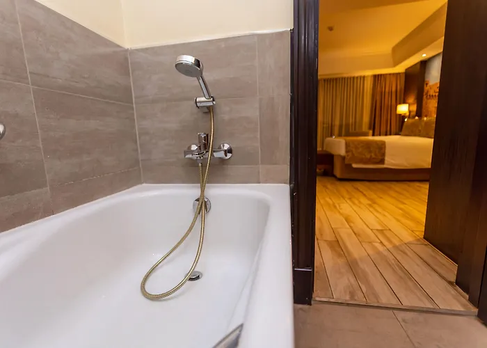 Mestil Hotel & Residences Kampala