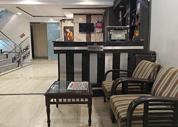 Hotel Apple Villa - New Delhi