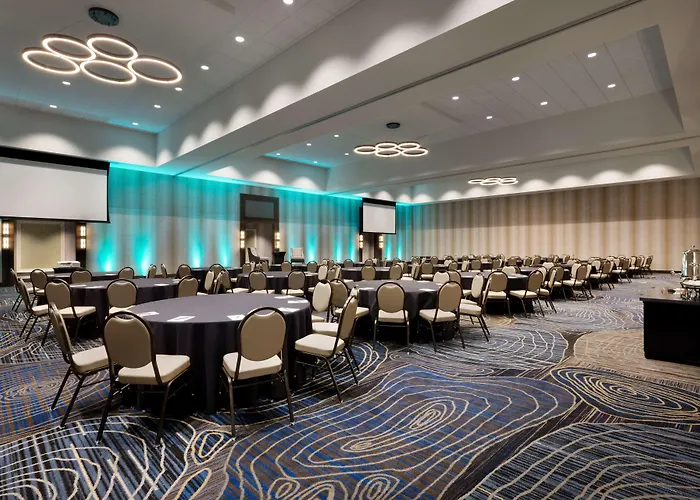 Embassy Suites By Hilton San Antonio Landmark