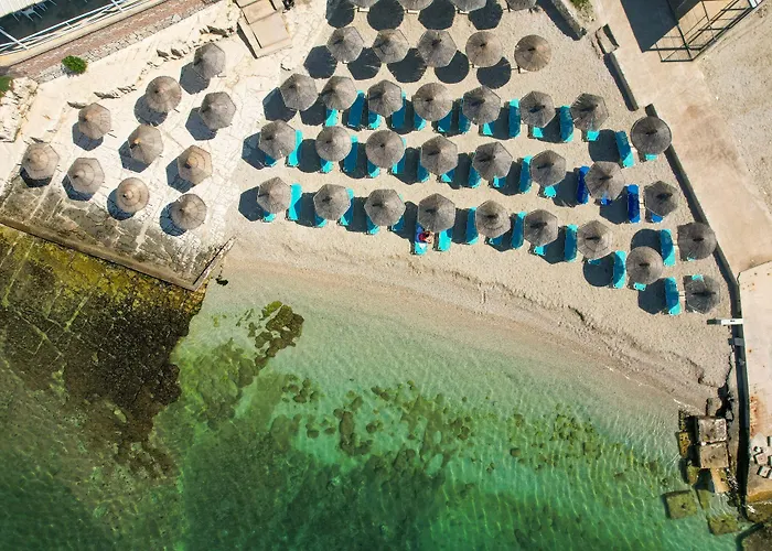 Oceanic Overview Suites Sarande