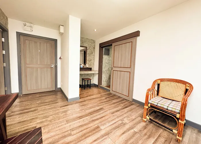 Boutique Poo-Yai Lee Hotel Bangkok