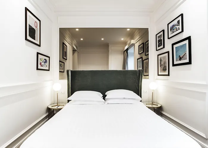 The Shire Hotel Rom