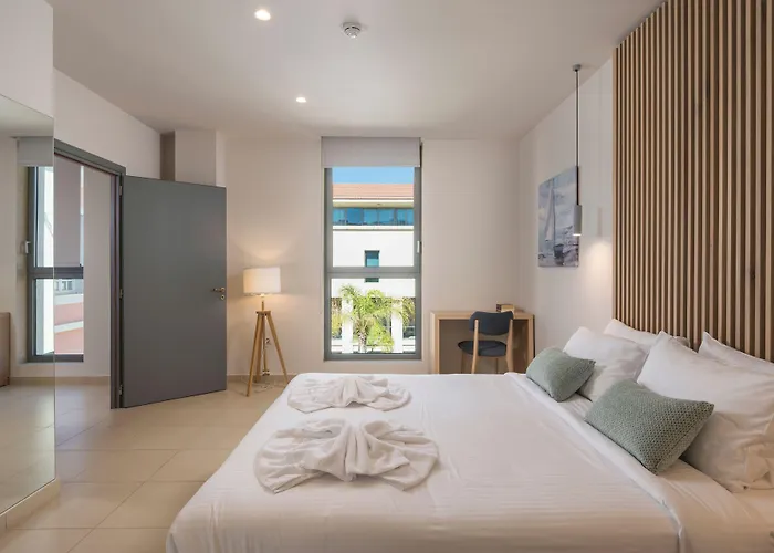 Trianon Luxury Apartments & Suites Chania 