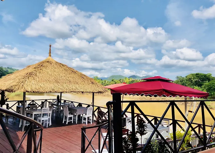 Merry Riverside Hotel Luang Prabang