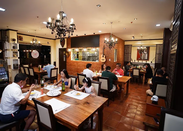 Heroes Hotel Manila