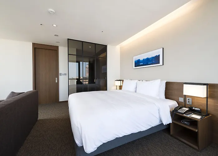 Ramada Encore By Wyndham Busan Haeundae