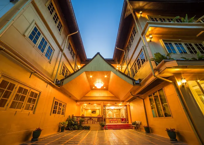 Nakaraj Princess Chiang Rai - Walking Street