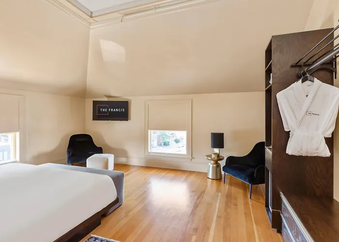 The Francis Hotel Portland