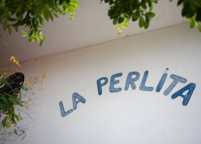 Bed and Breakfast La Perlita Jacó