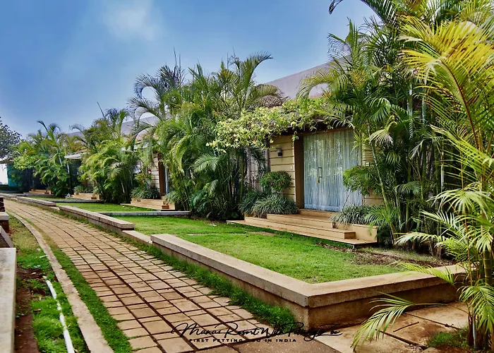 Manas Resort With Petting Zoo, Igatpuri