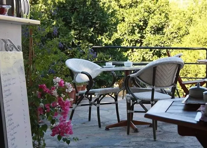 Parla Apart Hotel Çeşme