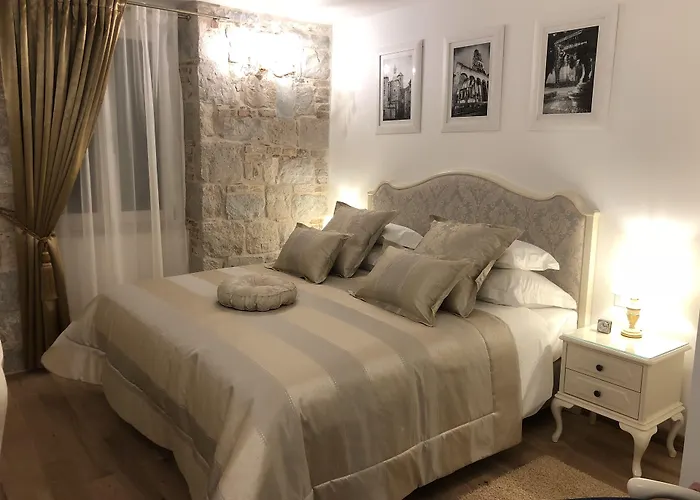 Priska Heritage Rooms (Adults Only) Split