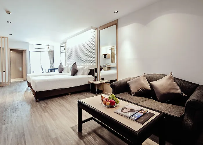 Three Sukhumvit Hotel กรุงเทพมหานคร
