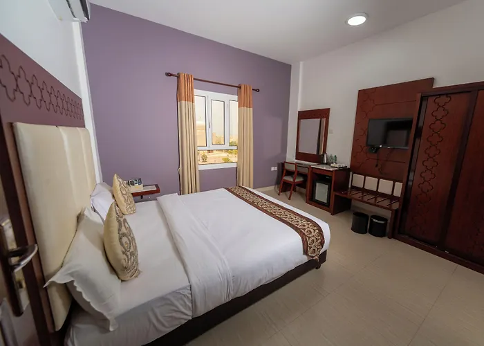 Zaki Hotel Apartment Sur