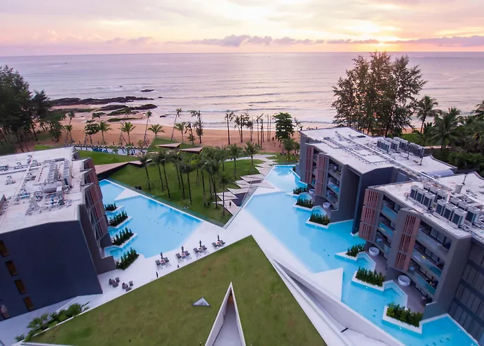 La Vela Khao Lak Hotel