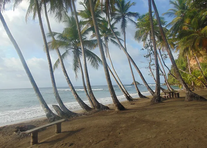 Calibishie Sandbar
