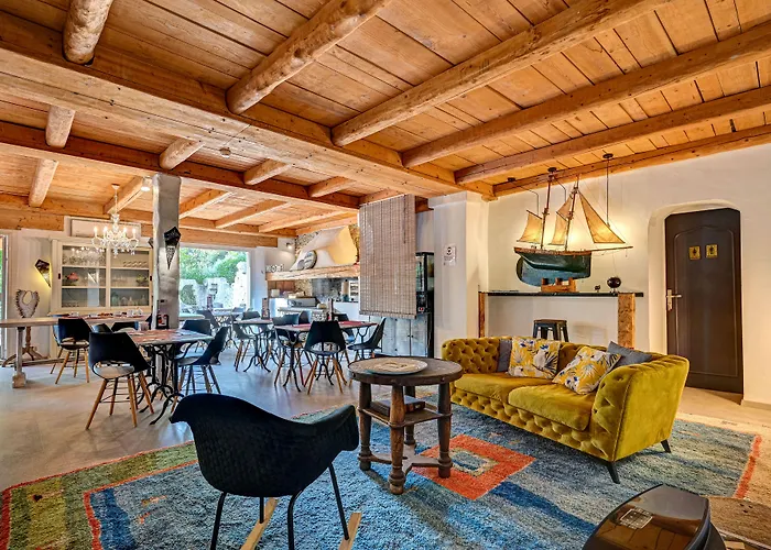 Contact Hotel Le Provence Gemenos