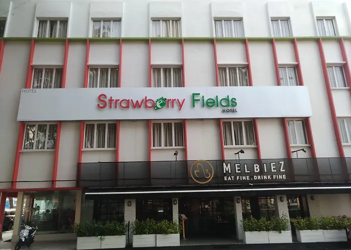 Hotel Strawberry Fields Petaling Jaya