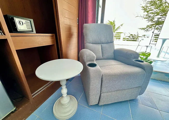 Benjamin Resort Kamala Beach