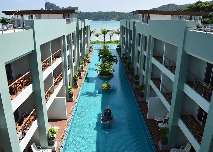 Phi Phi Harbour View Hotel