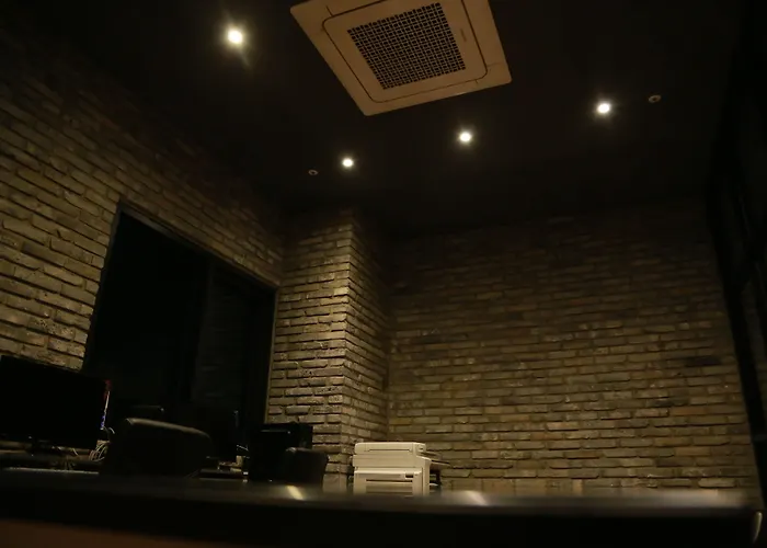 Vella Suite Hotel Suwon