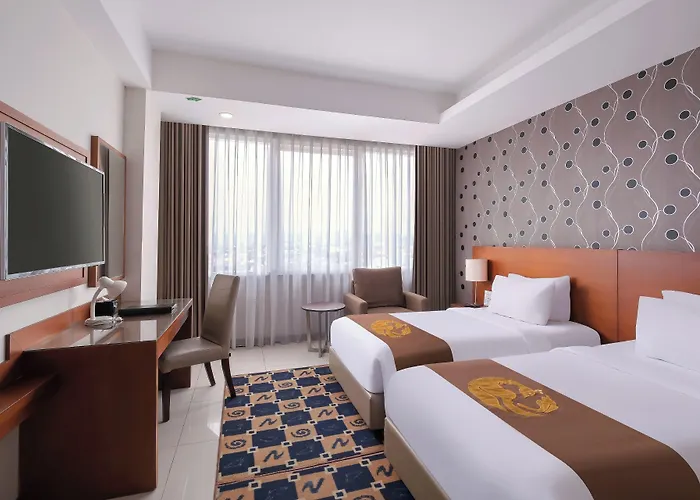 Gets Premiere Semarang Hotel