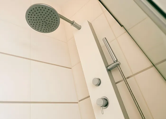 Apart Hotel Petit Palace Suites Lima