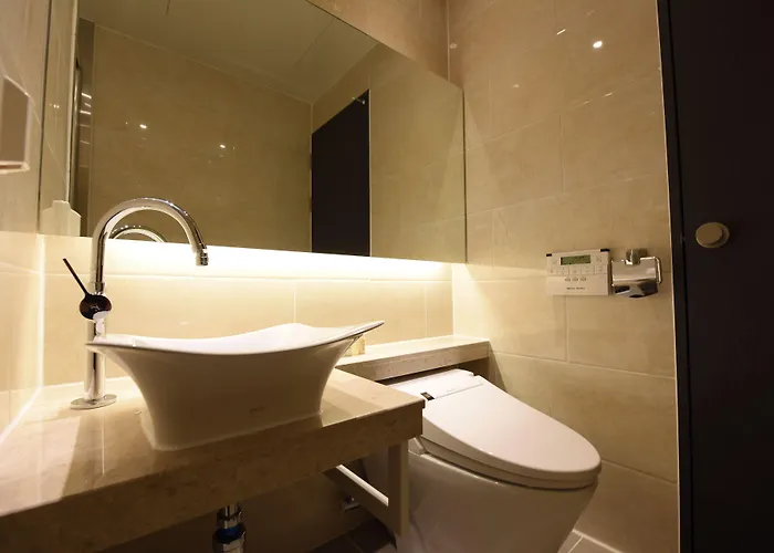 Geoje Artnouveau Suite Hotel