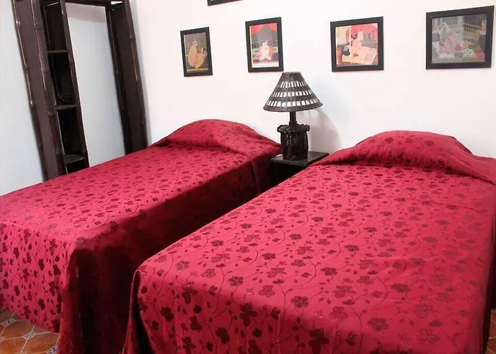 Boutique Hotel Maharaja Granada