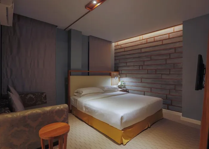 The Link Yangon Boutique Hotel