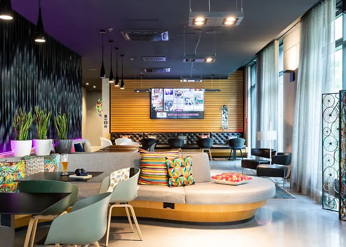 Moxy Frankfurt Airport Hotel Frankfurt am Main