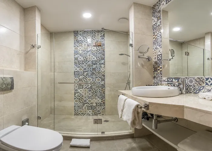 Golden Tulip Borjomi Hotel