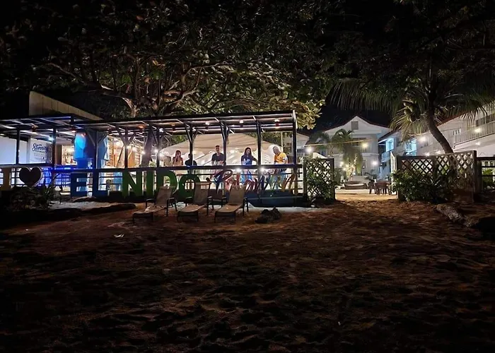 Stunning Republic Hotel El Nido