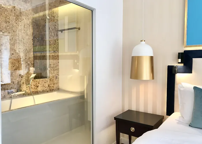 Mondrian Luxury Suites & Apartments Market Square I Varsovia