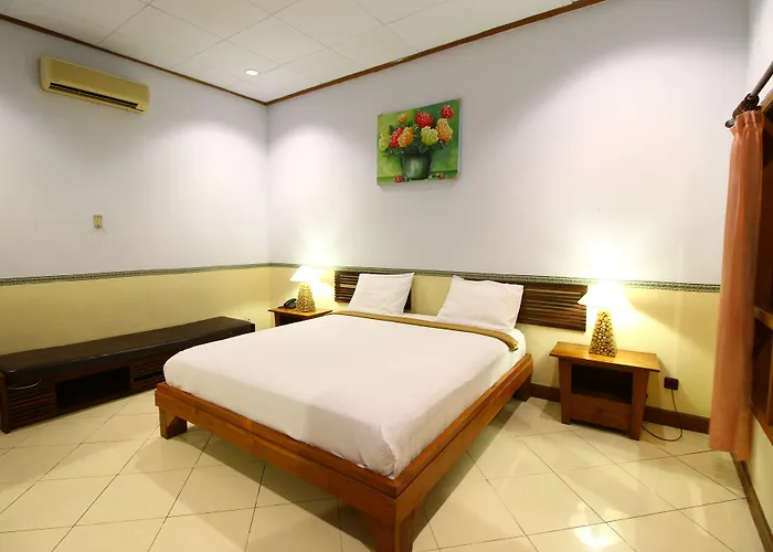 Wahyu Dana Hotel Lovina