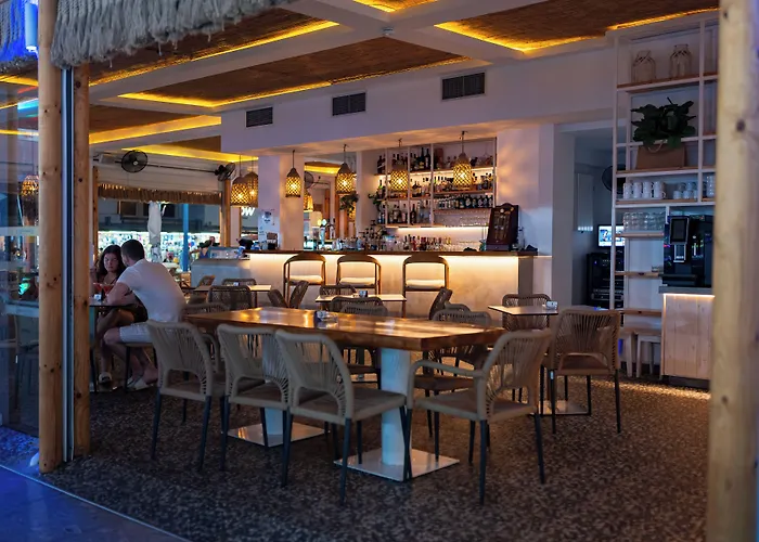 Aparthotel Blue Harbour Boutique Ayia Napa