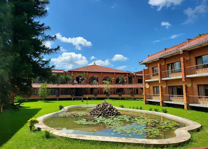 Hotel Lumbini Garden New Crystal