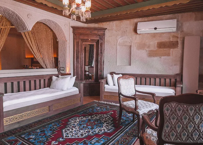 Local Cave House Hotel Göreme