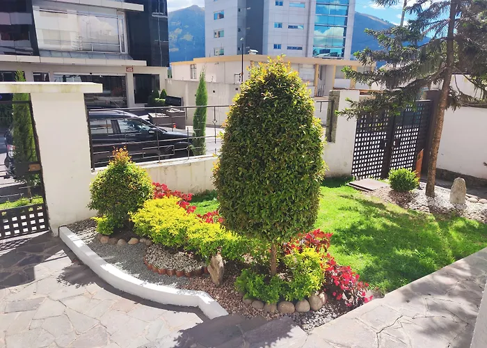 Hotel Muros Quito